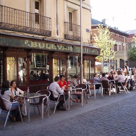 Hostal Castilla Madrid Eksteriør billede