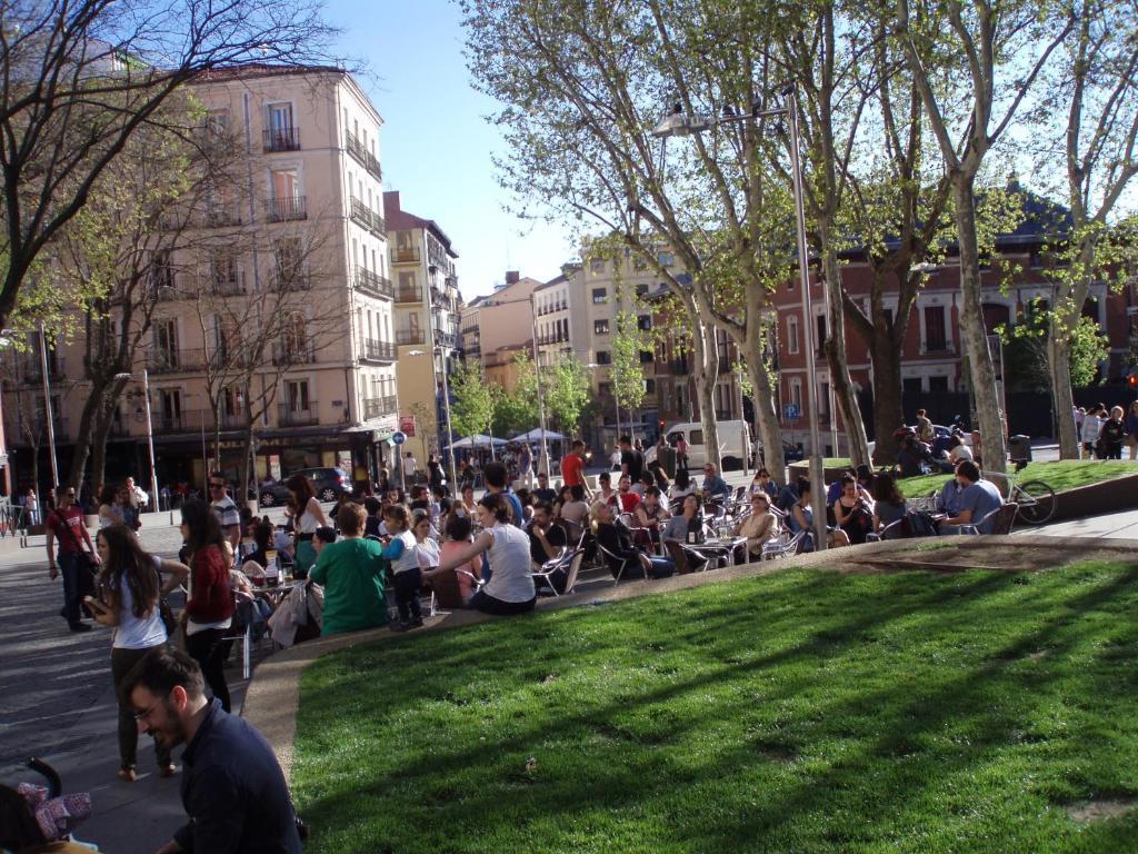 Hostal Castilla Madrid Eksteriør billede